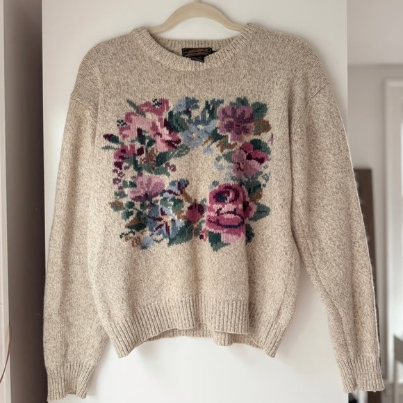 Vintage Eddie Bauer Wool Cream Floral Crew Neck Sweater Size Large Cottagecore - Picture 2 of 6